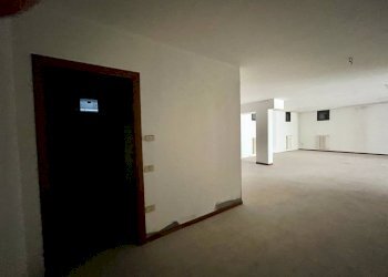 Foto 8 - Magazzino VIA BORGO PALAZZO
 
165, Bergamo - foto 8