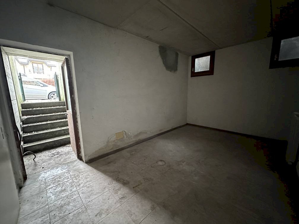 Foto 2 - Cantina / Solaio via Ferraris
 
33, Albano Sant'Alessandro - foto 2