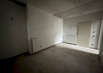 Foto 3 - Cantina / Solaio via Ferraris
 
33, Albano Sant'Alessandro - foto 3