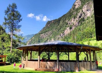 Foto 12 - Azienda agricola Località Piana
 
3, Carona - foto 12