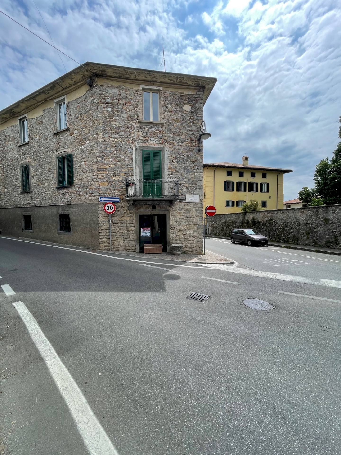 Foto 2 - Negozio Via della Libertà
 
14, Almenno San Salvatore - foto 2