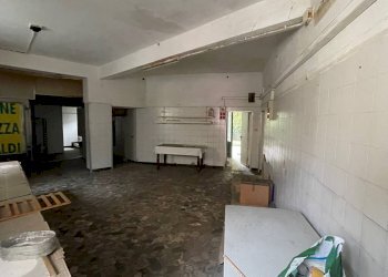 Foto 12 - Negozio Via della Libertà
14, Almenno San Salvatore - foto 12