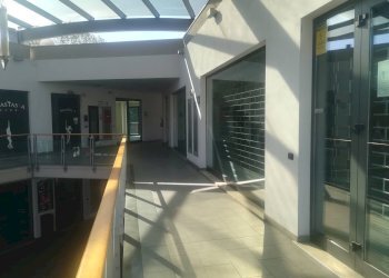 Foto 4 - Commercial Premises DON PEDRINELLI
 
16, Carvico - photo 4