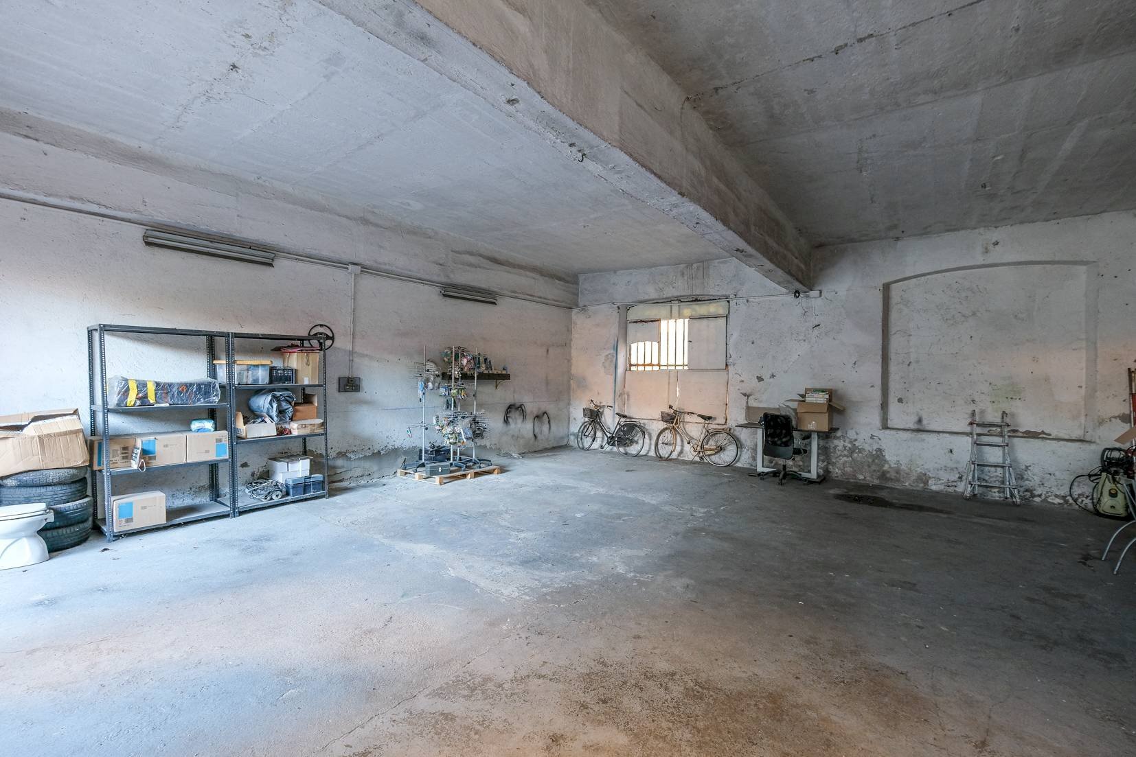 Foto 1 - Magazzino DONIZETTI
 
6, Romano di Lombardia - foto 1