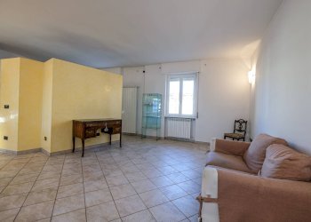 Foto 6 - Magazzino DONIZETTI
6, Romano di Lombardia - foto 6