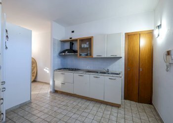 Foto 9 - Magazzino DONIZETTI
6, Romano di Lombardia - foto 9