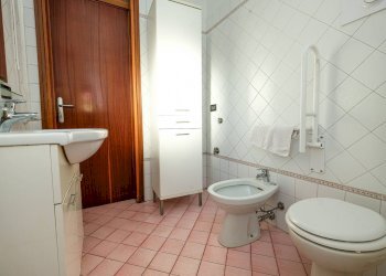 Foto 13 - Magazzino DONIZETTI
6, Romano di Lombardia - foto 13