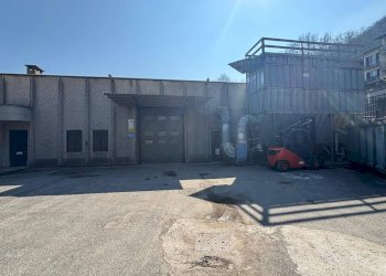 Foto 2 - Capannone via donatori di organi, Sant'Omobono Terme - foto 2