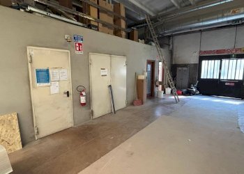 Foto 19 - Capannone via donatori di organi, Sant'Omobono Terme - foto 19