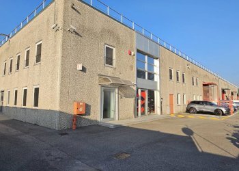 Foto 2 - Shed viale europa
2x, Treviolo - photo 2