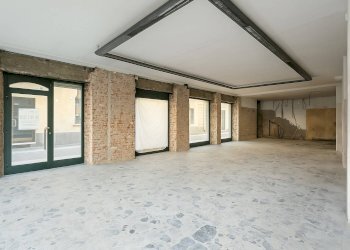 Foto 3 - Locale Commerciale PIAZZA MONS GRASSI
 
16, Verdello - foto 3