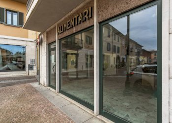 Foto 5 - Locale Commerciale PIAZZA MONS GRASSI
 
16, Verdello - foto 5