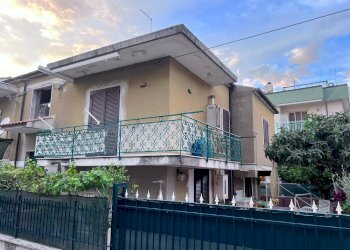 Foto 1 - Trilocale via Verga
 
snc, Agropoli - foto 1