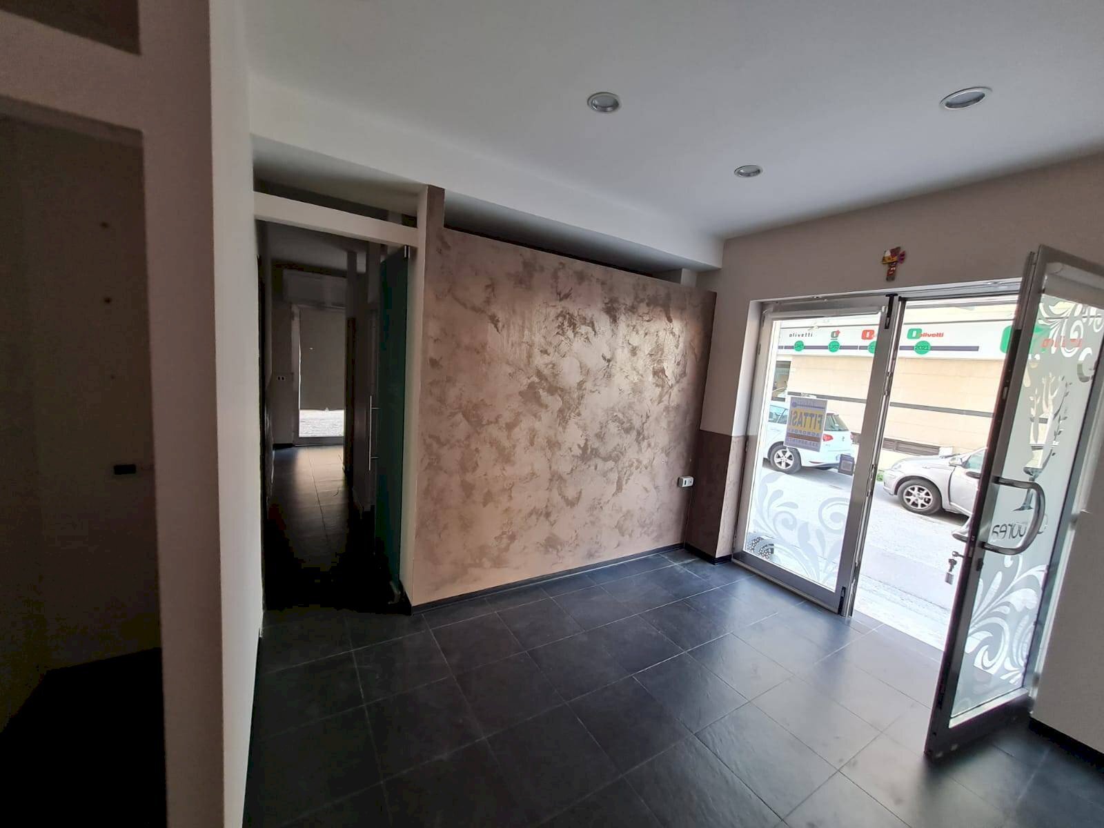 Foto 3 - Locale Commerciale via pio x, Agropoli - foto 3