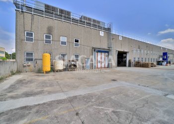 Foto 2 - Capannone Liscate - foto 2