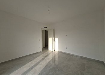 Foto 16 - Four-room apartment via arcivescovo pontillo, Casagiove - photo 16