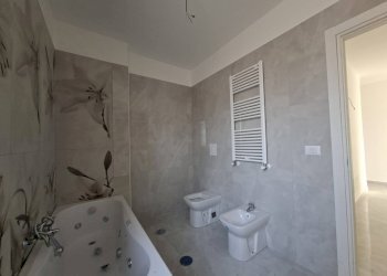 Foto 19 - Four-room apartment via arcivescovo pontillo, Casagiove - photo 19