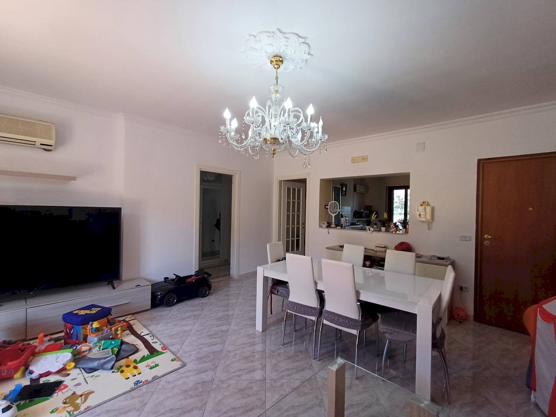 Foto 3 - Quadrilocale Via Camillo Golgi
26, Caserta - foto 3