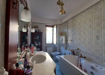 Foto 13 - Quadrilocale Via Camillo Golgi
 
26, Caserta - foto 13