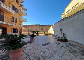 Foto 26 - Quadrilocale Via Camillo Golgi
 
26, Caserta - foto 26