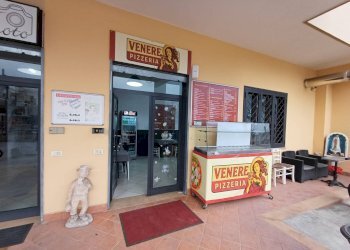 Foto 1 - Attività Commerciale VIALE DELLA LIBERTA'
 
121, San Marco Evangelista - foto 1