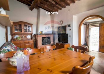 Sala da pranzo - Casa indipendente VICOLO DELLA TORRE
 
11, Roccastrada - foto 1