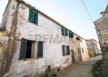 FACCIATA - Casa indipendente VIA DELLA TORRE
 
35, Roccastrada - foto 5
