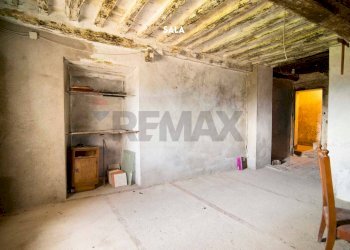 Stanza vuota - Casa indipendente VIA 4 NOVEMBRE
 
37, Roccastrada - foto 20