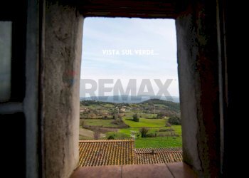 Vista delle montagne - Casa indipendente VIA 4 NOVEMBRE
 
37, Roccastrada - foto 22