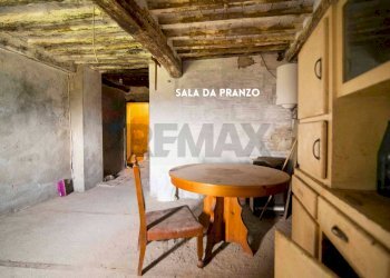 Sala da pranzo - Casa indipendente VIA 4 NOVEMBRE
 
37, Roccastrada - foto 24