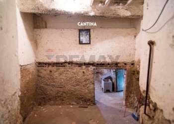 Stanza vuota - Casa indipendente VIA 4 NOVEMBRE
 
37, Roccastrada - foto 33