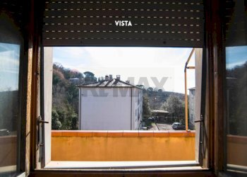 FINESTRA - Appartamento VIA GIULIO CESARE
 
17/A, Roccastrada - foto 24