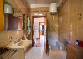 Bagno - Appartamento VIA GIULIO CESARE
 
17/A, Roccastrada - foto 29