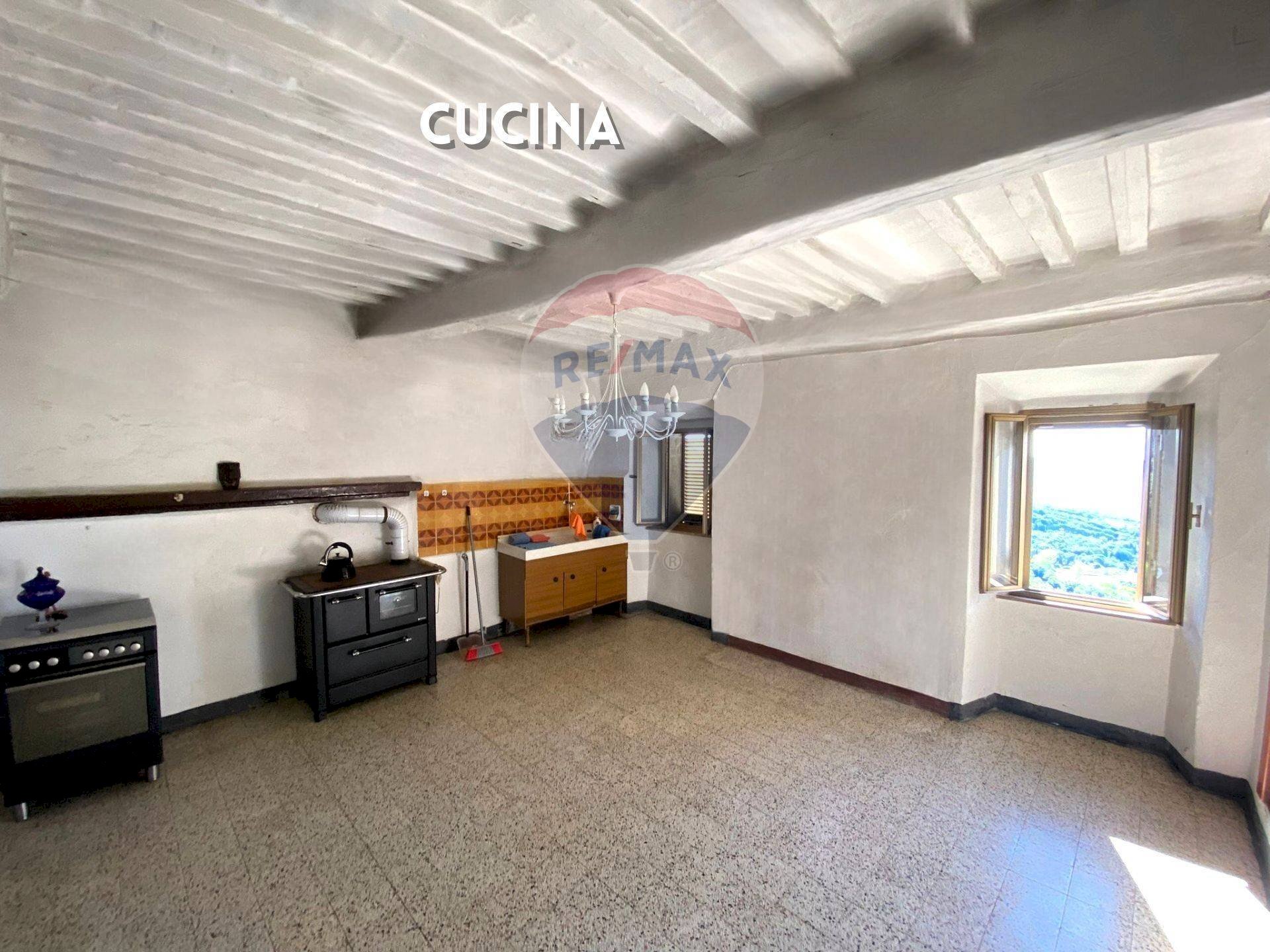 Cucina - Casa indipendente VIA DEL TUFOLINO
 
53, Roccastrada - foto 2