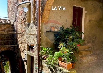 Via laterale - Casa indipendente VIA DEL TUFOLINO
 
53, Roccastrada - foto 18