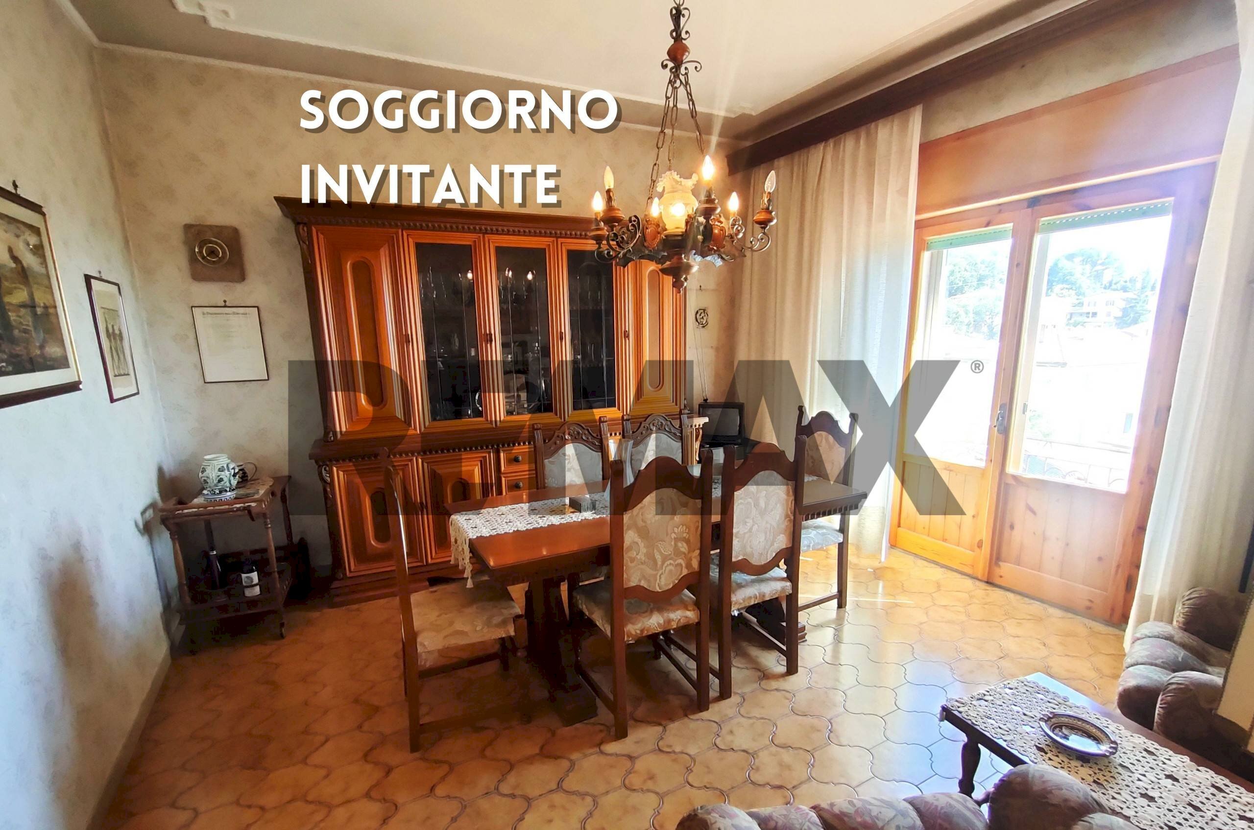Sala da pranzo - Casa indipendente VIA GIULIO CESARE
 
9, Roccastrada - foto 1