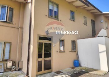 INGRESSO - Villa a Schiera VIA DEI FAGGI
 
39, Roccastrada - foto 4