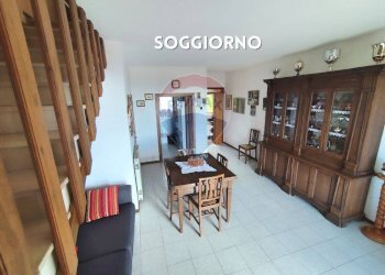 SOGGIORNO - Villa a Schiera VIA DEI FAGGI
 
39, Roccastrada - foto 6