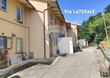 VIA LATERALE - Villa a Schiera VIA DEI FAGGI
 
39, Roccastrada - foto 24