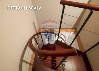 DETTAGLIO SCALA - Casa indipendente VIA DELLA REPUBBLICA
 
28, Roccastrada - foto 22