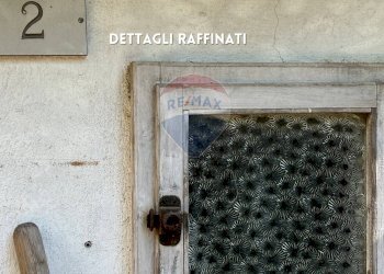 DETTAGLIO FINESTRA - Casa semi indipendente VIA ROMA
 
73A, Roccastrada - foto 19