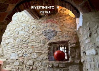 SCALA INGRESSO - Quadrilocale VIA MAZZINI
 
38, Massa Marittima - foto 2