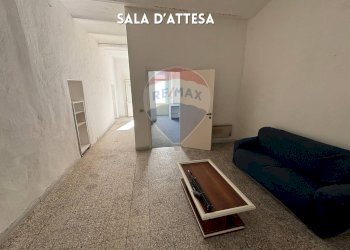 SALA - Negozio PIAZZA DANTE
 
6, Roccastrada - foto 1