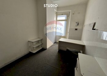 UFFICIO - Negozio PIAZZA DANTE
 
6, Roccastrada - foto 7