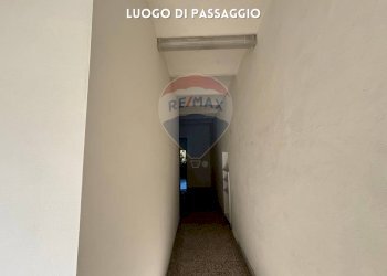 CORRIDOIO - Negozio PIAZZA DANTE
 
6, Roccastrada - foto 10