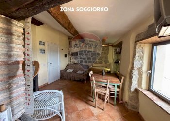 Sala da pranzo - Casa indipendente VIA SAN NICCOLO'
 
6, Roccastrada - foto 8