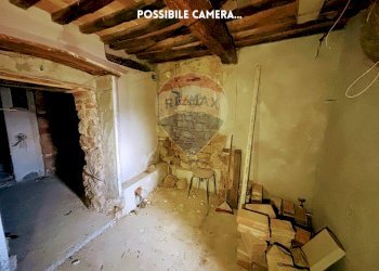 Stanza vuota - Casa indipendente VIA SAN NICCOLO'
 
6, Roccastrada - foto 31