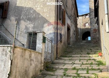 FACCIATA - Casa indipendente VIA DELL'INCROCIATA
 
6, Roccastrada - foto 32