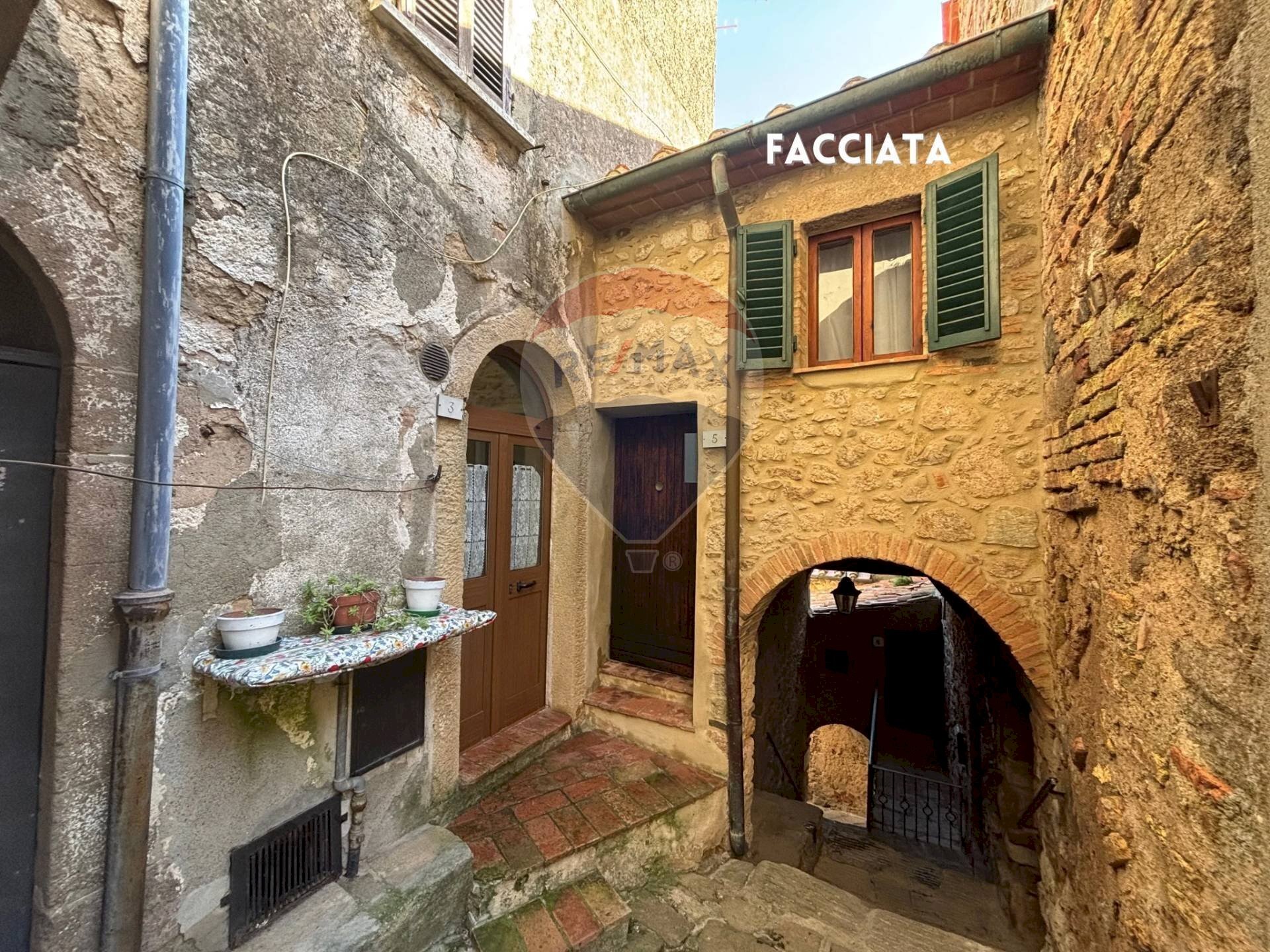 FACCIATA IN PIETRA - Casa indipendente VICOLO DELLE SCALELLE
 
5, Roccastrada - foto 1