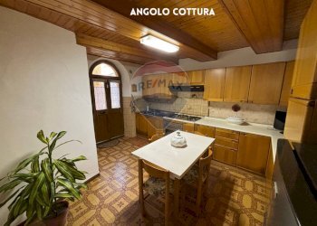 CUCINA ABITABILE - Casa indipendente VICOLO DELLE SCALELLE
 
5, Roccastrada - foto 2